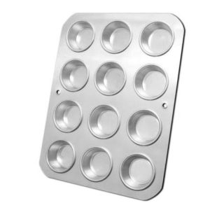 FORMA *ALUMÍNIO MUFFINS CUPCAKE PEQUENO 5,2X4,4X2,6 (PCT COM12) em Extrema MG
